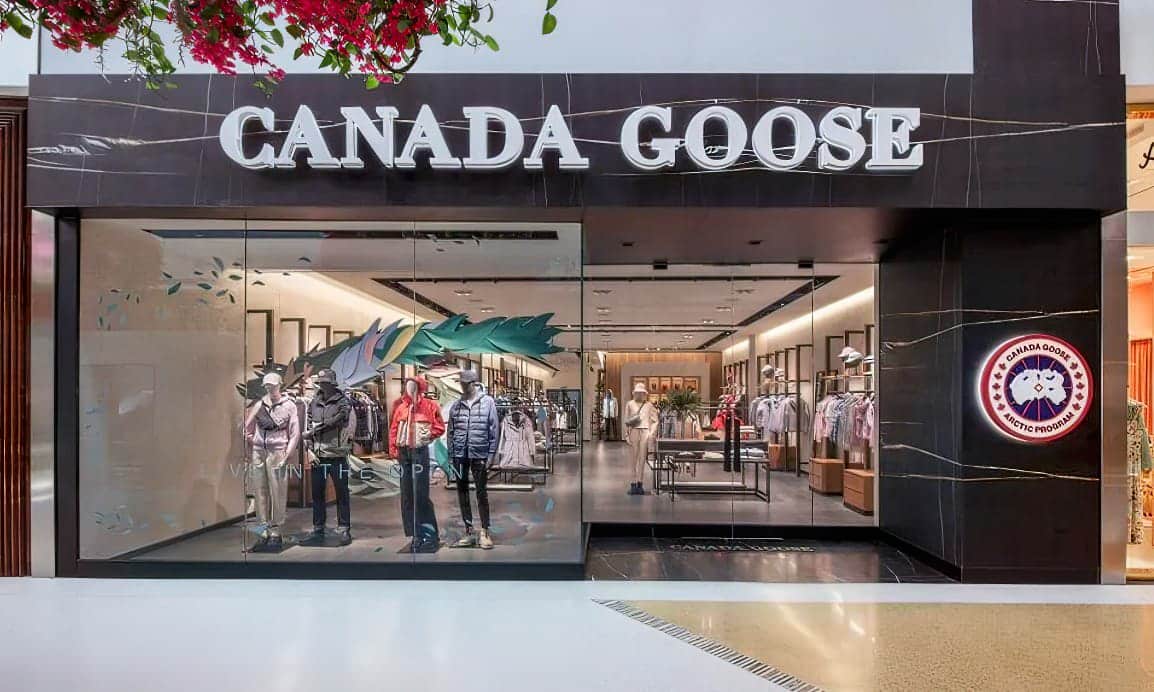 Canada Goose, Las Vegas - Crystals Canada Goose, Las Vegas - Crystals